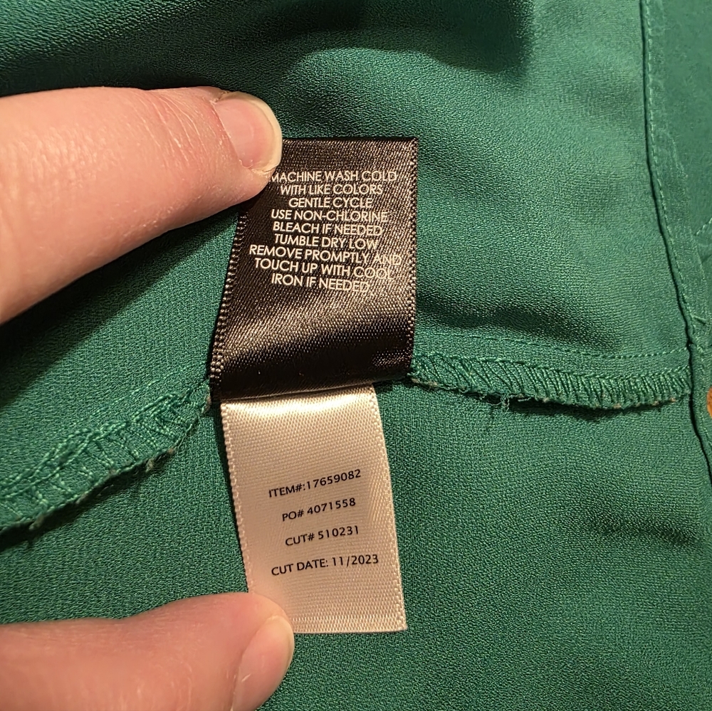 Torrid Green Short Sleeve Flowy Plus Size 4 Top - Picture 9 of 9